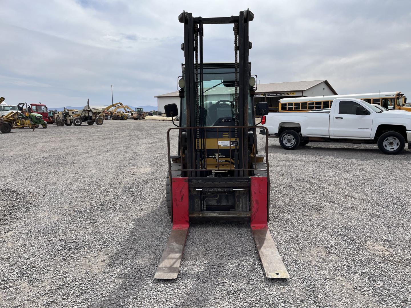 ./imagenes/INVOICE/2019/17987/MONTACARGAS CATERPILLAR GP40N1 (16).JPG